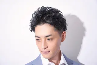 ミディアム パーマ 染谷 周のヘアスタイル