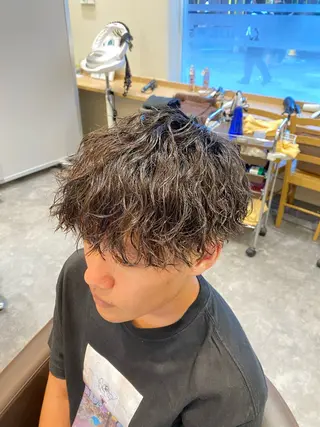 パーマ メンズ メンズ特化LIBER 石川玲央のヘアスタイル