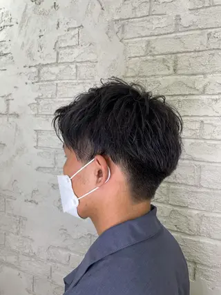 ショート カラー ブリーチ特化 ハイトーンRYOYAのヘアスタイル