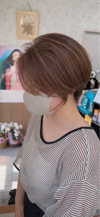 ショート カラー 髪質改善のプロ✨りな さんのヘアスタイル