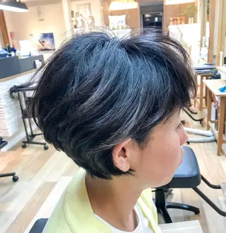ショート カラー パーマ トップスタイリスト 💙藤原 純のヘアスタイル