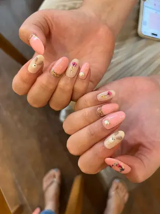 ネイル eclale nのネイルデザイン