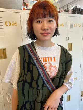 ミディアム カラー LOMARLIE JURIAのヘアスタイル