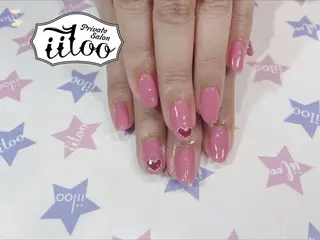 ネイル iiloo aromaworksのネイルデザイン