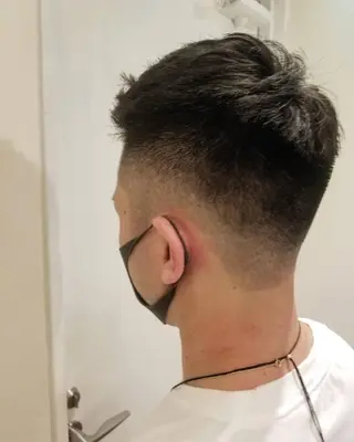 ショート メンズ 501 HAIR studio所属・22時迄営業サロン⭐ YASUHIRO🌿の眉毛・アイブロウイメージ