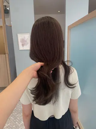 ロング 女性スタイリスト専門サロン Zina 天神西通り所属・艶髪韓国ヘア MANAMI🎀のヘアスタイル