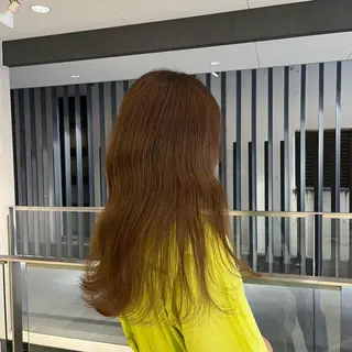 カラー 服部 沙弥佳のヘアスタイル