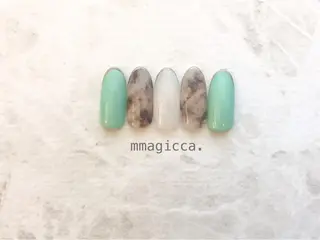 ネイル mmagicca. 【 まじか. 】のネイルデザイン