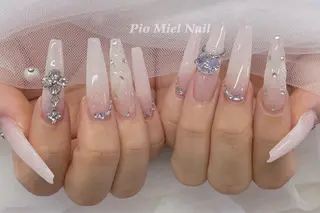 ネイル Pio Mielのネイルデザイン