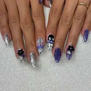 ネイル VIERU 🌈🎀💖のネイルデザイン