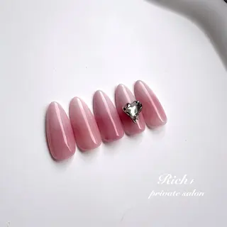 ネイル Rich+nail Mayuのネイルデザイン