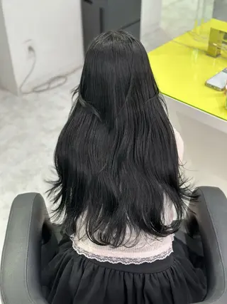 ロング カラー ヘアアレンジ 艶カラー/ハイトーン /レイヤーカットのヘアスタイル