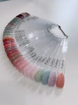 ネイル Pure 亜里沙のネイルデザイン