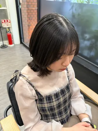 ミディアム パーマ 上田 紗也のヘアスタイル