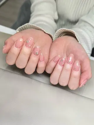 ネイル 尾野 奈津子のネイルデザイン