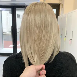ミディアム カラー ヘアアレンジ ハイトーン/美髪矯正 🍃大江拓実のヘアスタイル