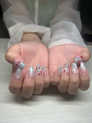 ネイル 板垣 愛理/airiのネイルデザイン