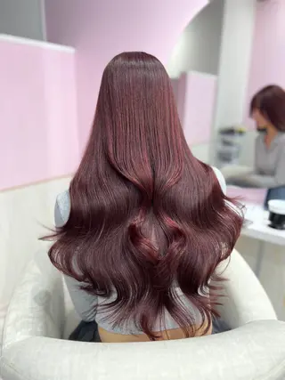 ロング カラー 笹木 小夏のヘアスタイル