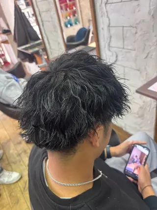 メンズ rise/艶カラー/ レイヤーのヘアスタイル