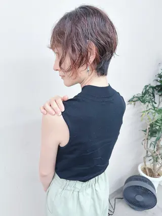 ショート パーマ とうい/パーマボブ/ くせ毛/丸みボブのヘアスタイル