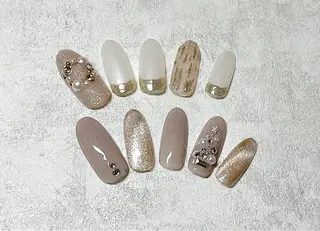 ネイル 高尾 梨花のネイルデザイン