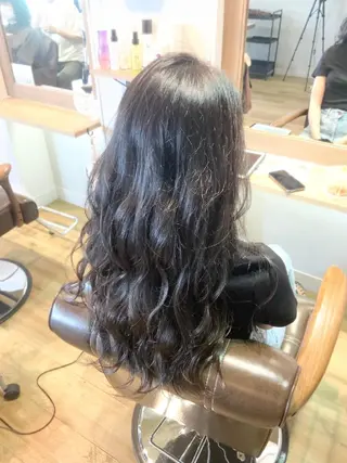 カラー ロング 堀 望美のヘアスタイル