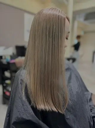 セミロング 🌟髪質改善ケアカラ ー美髪縮毛矯正y🌟のヘアスタイル