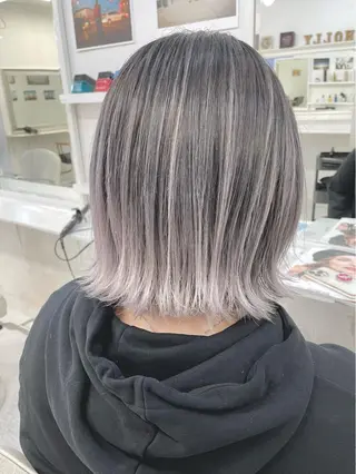 ミディアム カラー ダメージレスブリーチ /艶髪/横須賀智也のヘアスタイル