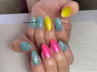 ネイル y' sのネイルデザイン