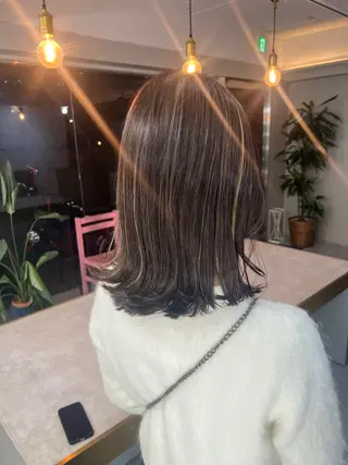 セミロング カラー je suis heureuse所属・ハイライトカラー 🌀ゆい❣️のヘアスタイル