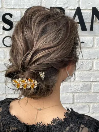 セミロング Well's TAIGAのヘアスタイル