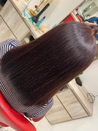 カラー MANAMI MORITAのエステ・リラクイメージ