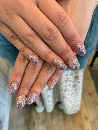 ネイル Atelier HIKARIのネイルデザイン