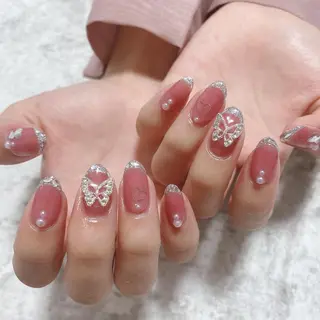 ネイル 吉岡 裕子のネイルデザイン