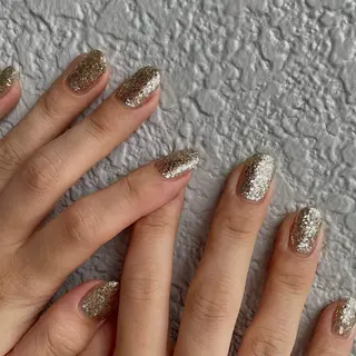 ネイル カメレオン京橋🌻 草葉由佳のネイルデザイン