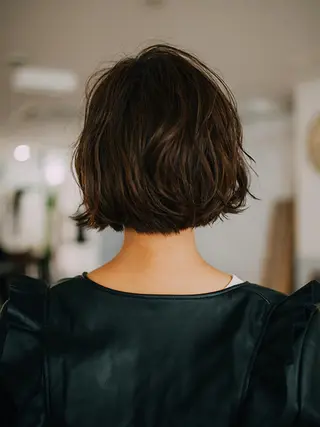 ショート Conforto店長 渡邊のヘアスタイル