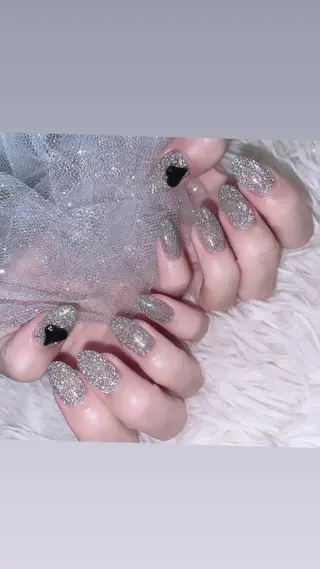 ネイル 高草木 桃香のネイルデザイン