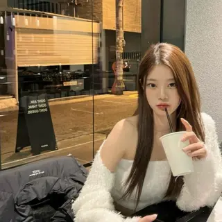 カラー 🤍ベージュ/透明感 韓国ヘア/まりん🤍のヘアスタイル