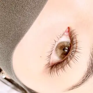 マツエク・マツパ eyelash salon'h所属・松本 光の眉毛・アイブロウイメージ