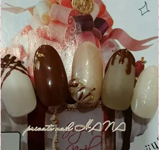 ショート ミディアム セミロング ロング カラー ヘアアレンジ メンズ キッズ ネイル まつエク パーマ プライベートサロン HA♥NAのマツエク・マツパデザイン