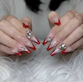 ネイル Julli NailStudioのネイルデザイン