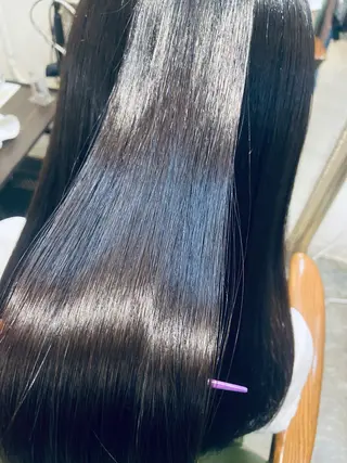 柔らかい縮毛矯正/ クラモチのヘアスタイル