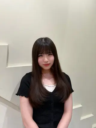 ロング 透明感カラー/顔周り カット/レイヤーにかのヘアスタイル