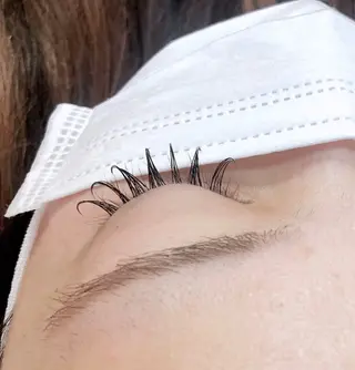 マツエク・マツパ Eye gloss 2のマツエク・マツパデザイン