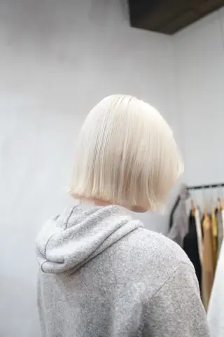 ミディアム 🪞透けヘア髪質改善 艶ベージュ/nagiのヘアスタイル