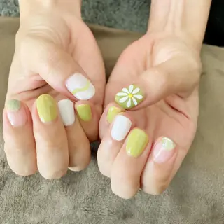 ネイル RicottEYELASH&NAIL所属・下城 葵のネイルデザイン