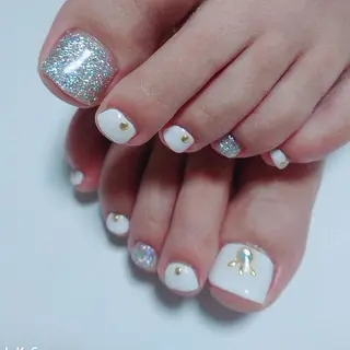 ネイル QULEONAIL所属・大城 裕麻のネイルデザイン