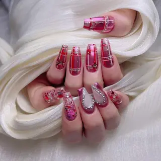 ネイル Di moのネイルデザイン