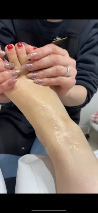 Nail Salon EVICHU所属・Nail Salon EVICHUのネイルデザイン