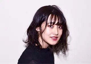 ミディアム カラー すみとも るなのヘアスタイル